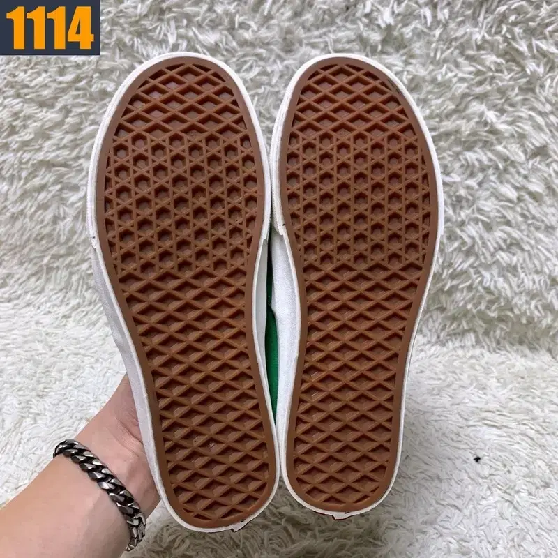 thumbnail-6